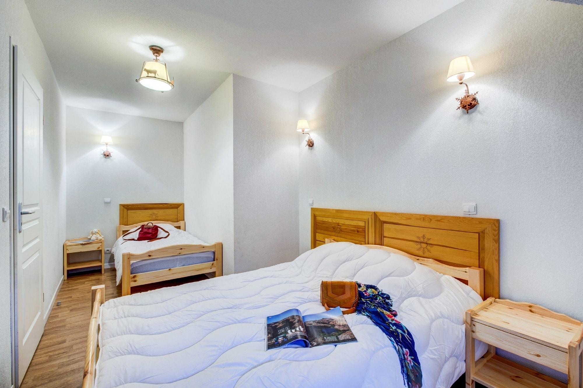 Vacanceole - Residence Illixon Bagneres-de-Luchon ภายนอก รูปภาพ