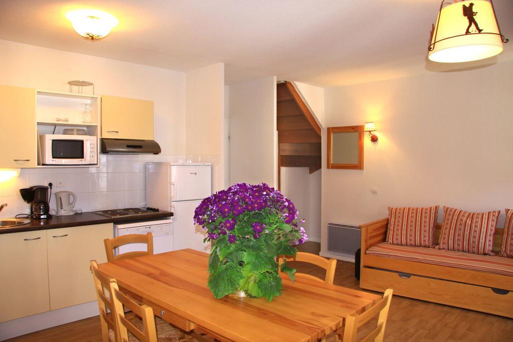 Vacanceole - Residence Illixon Bagneres-de-Luchon ภายนอก รูปภาพ