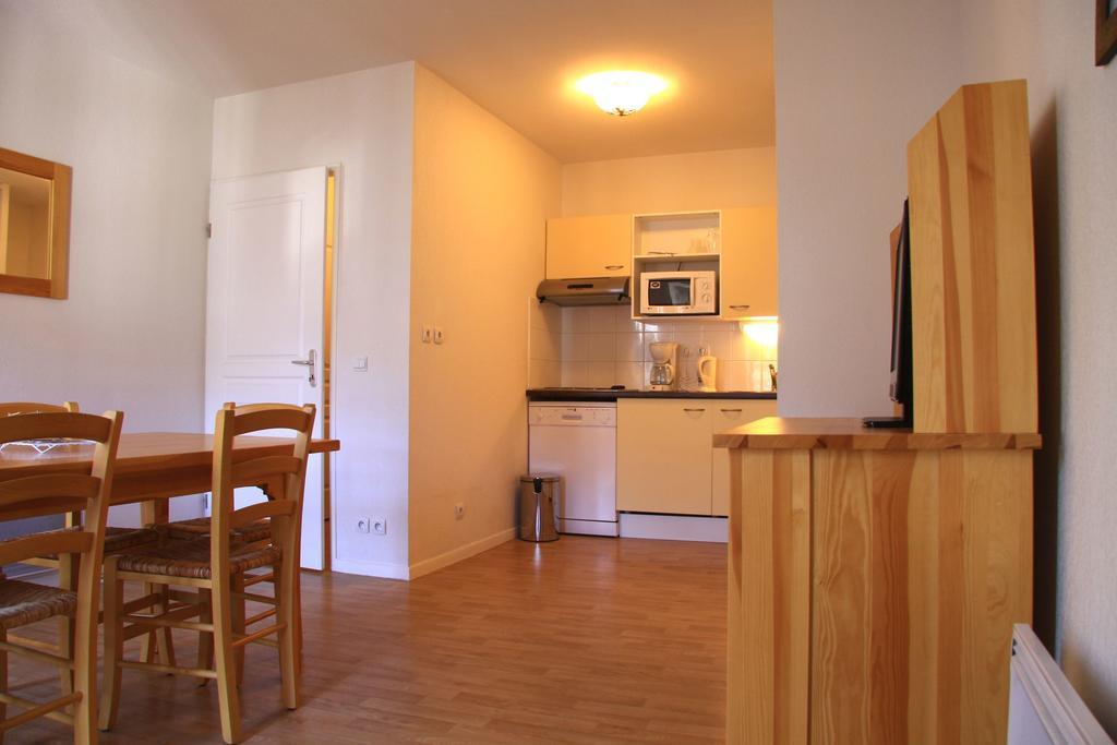 Vacanceole - Residence Illixon Bagneres-de-Luchon ภายนอก รูปภาพ
